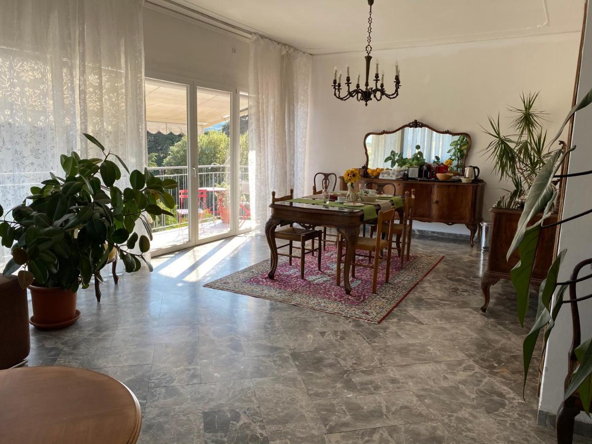 B&B Del Viaggiatore Sarzana Luaran gambar