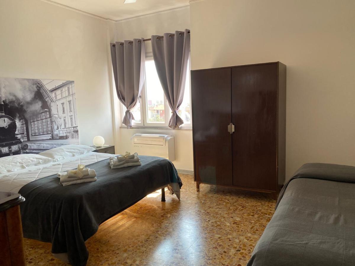 B&B Del Viaggiatore Sarzana Luaran gambar