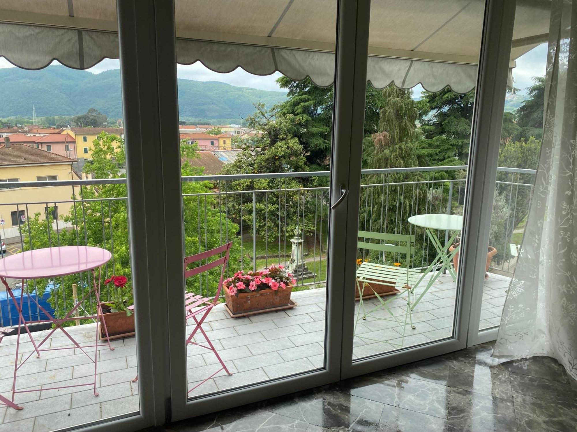 B&B Del Viaggiatore Sarzana Luaran gambar