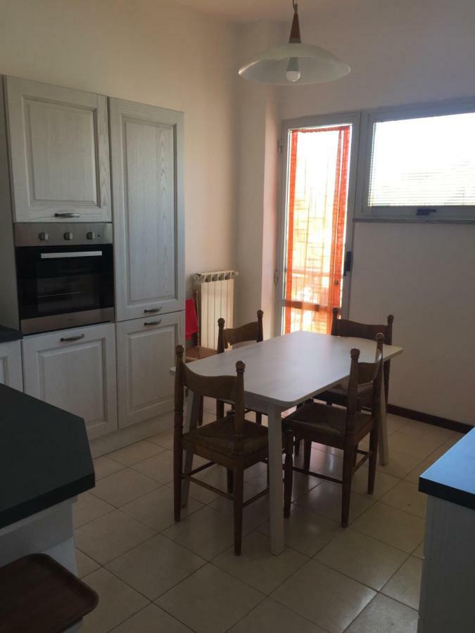 B&B Del Viaggiatore Sarzana Luaran gambar